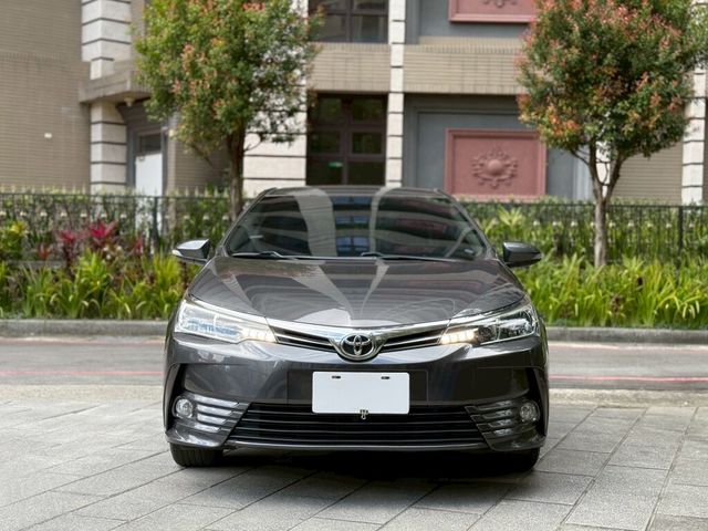 TOYOTA豐田 ALTIS  第6張相片