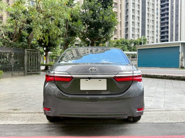 TOYOTA豐田 ALTIS  第7張相片