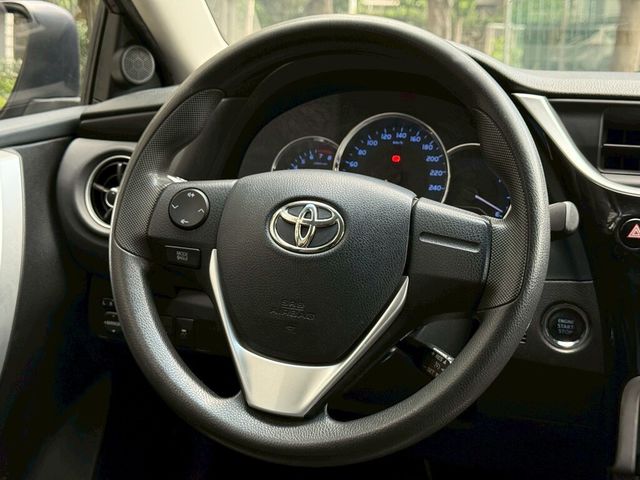 TOYOTA豐田 ALTIS  第10張相片