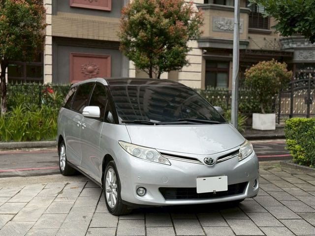 TOYOTA豐田 PREVIA  第1張相片