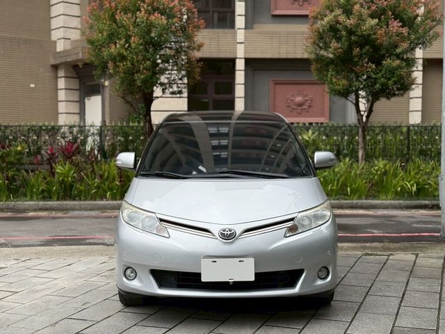 TOYOTA豐田 PREVIA  第6張相片