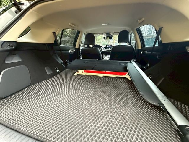 LEXUS凌志 CT200H  第17張相片