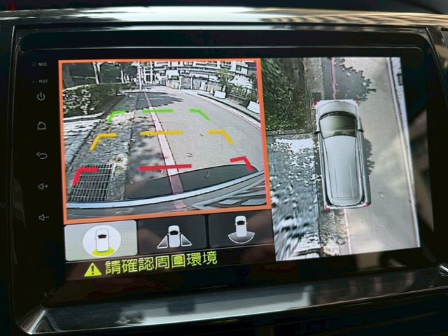 TOYOTA豐田 PREVIA  第10張相片