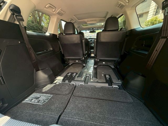 TOYOTA豐田 PREVIA  第19張相片