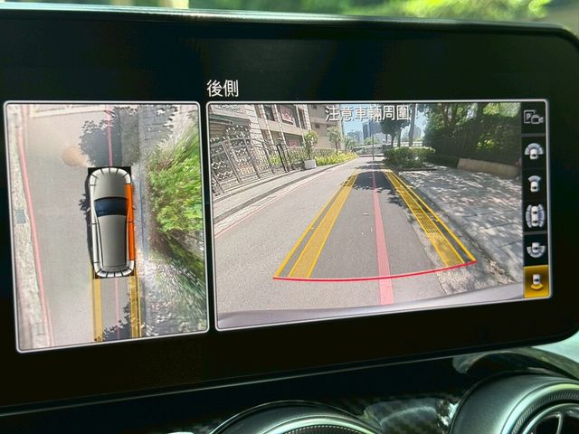 M-BENZ賓士 C300  第13張相片