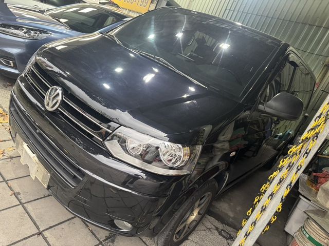 VOLKSWAGEN福斯 T5 CARAVELLE  第4張相片