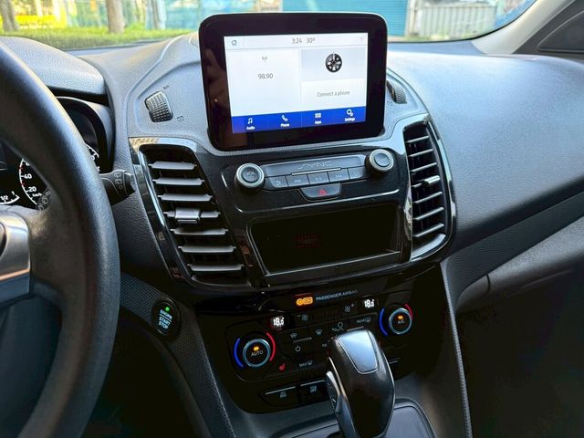 FORD福特 TOURNEO CONNECT  第12張相片