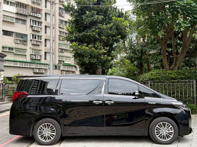 TOYOTA豐田 ALPHARD  第6張相片