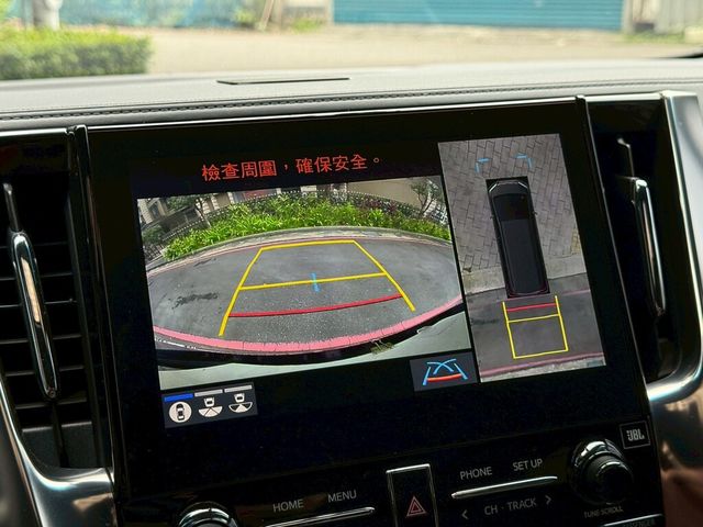 TOYOTA豐田 ALPHARD  第13張相片