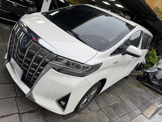 TOYOTA豐田 ALPHARD  第5張相片