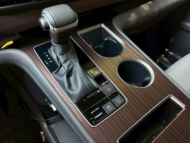 TOYOTA豐田 SIENNA  第13張相片