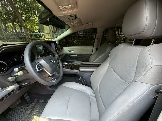 TOYOTA豐田 SIENNA  第15張相片