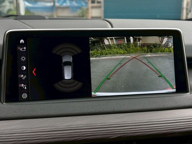 BMW寶馬 X5 XDRIVE25D  第9張相片