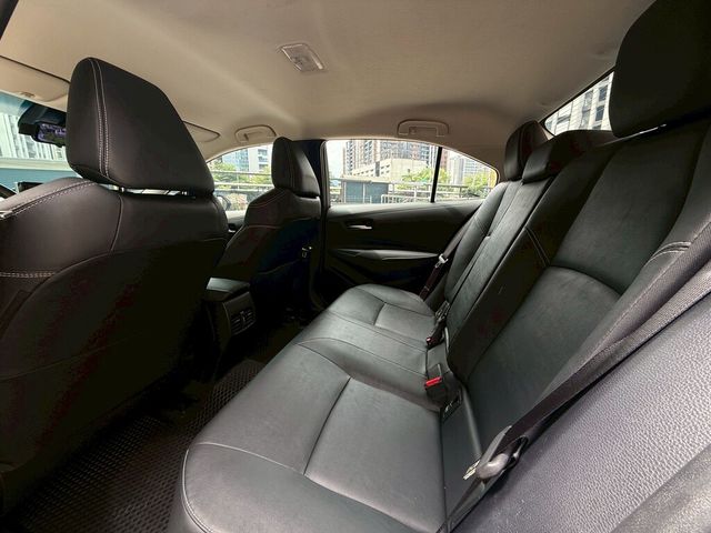 TOYOTA豐田 COROLLA ALTIS HYBRID  第16張相片