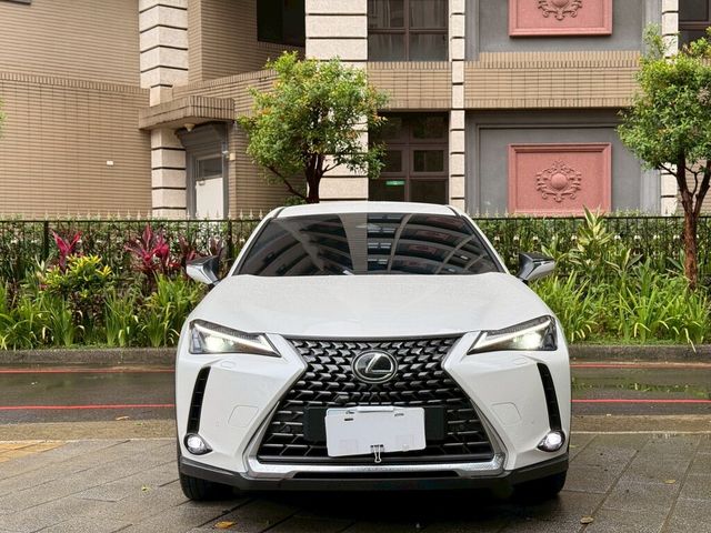 LEXUS凌志 UX300H  第6張相片