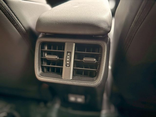 LEXUS凌志 UX300H  第15張相片