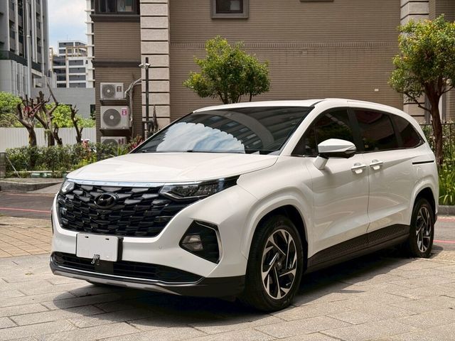 HYUNDAI現代 CUSTIN  第1張相片
