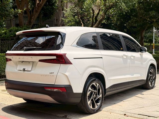 HYUNDAI現代 CUSTIN  第2張相片