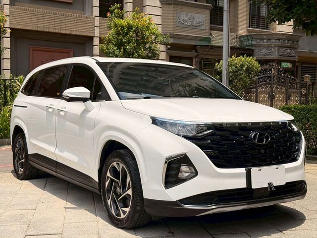 HYUNDAI現代 CUSTIN  第3張相片
