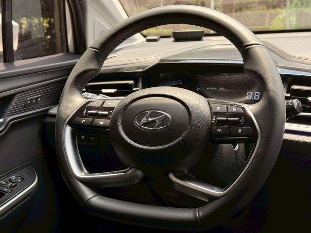 HYUNDAI現代 CUSTIN  第9張相片