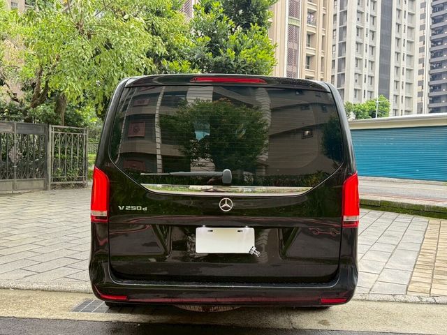 M-BENZ賓士 V250 D  第4張相片