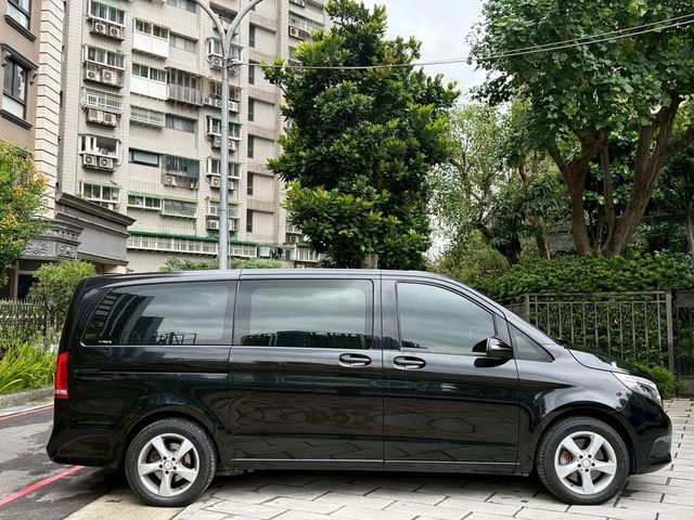 M-BENZ賓士 V250 D  第5張相片