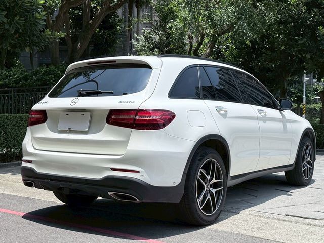M-BENZ賓士 GLC300  第2張相片