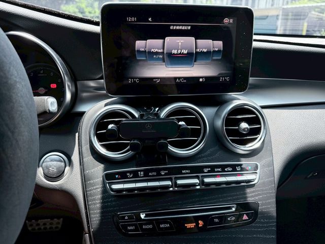 M-BENZ賓士 GLC300  第11張相片