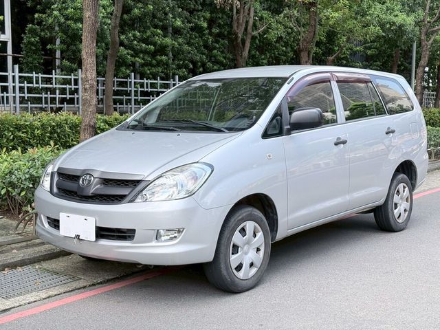 TOYOTA豐田 INNOVA  第1張相片