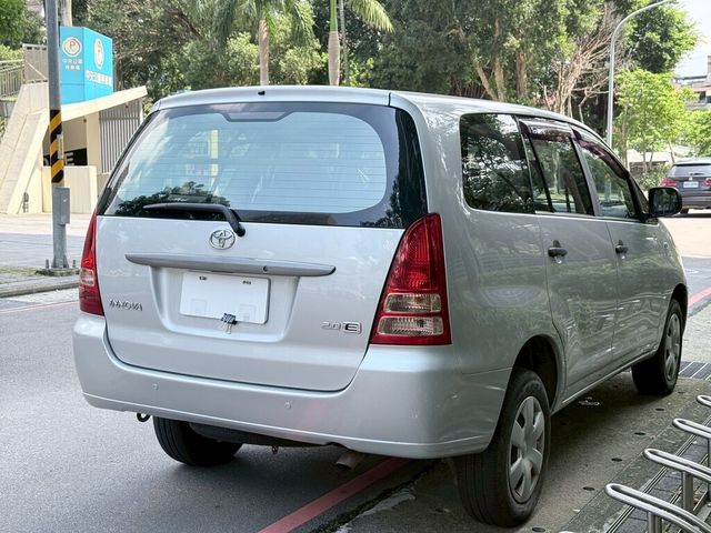 TOYOTA豐田 INNOVA  第4張相片