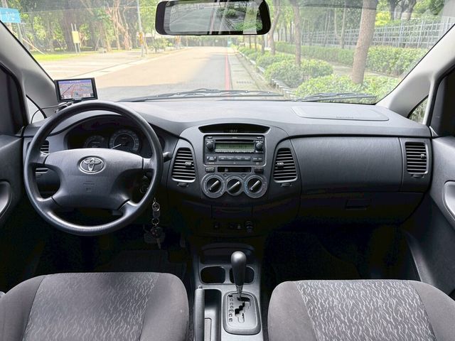 TOYOTA豐田 INNOVA  第7張相片