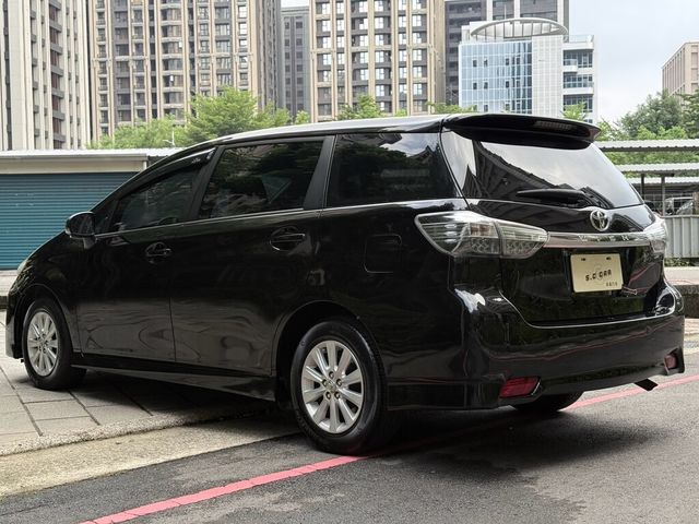 TOYOTA豐田 WISH  第2張相片