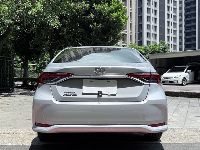 TOYOTA豐田 ALTIS  第7張相片