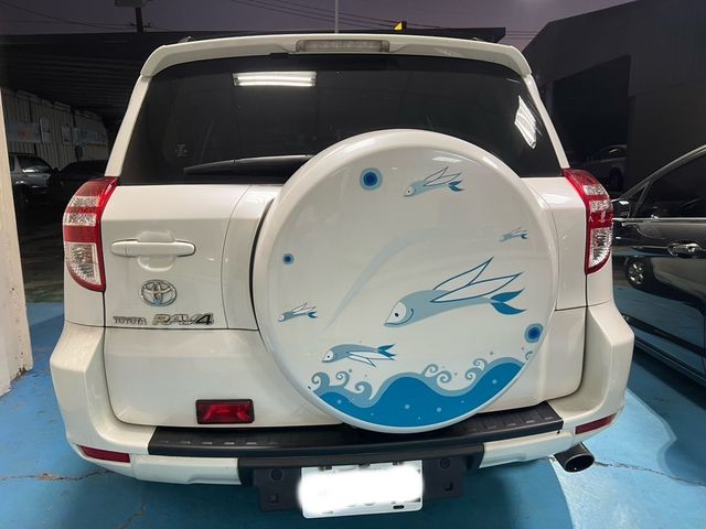 TOYOTA豐田 RAV4  第4張相片