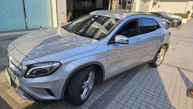 M-BENZ賓士 GLA200  第5張相片