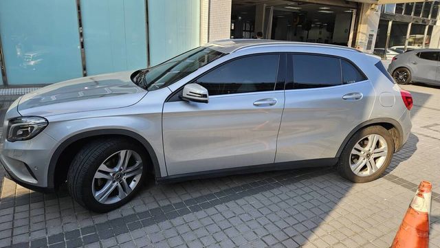 M-BENZ賓士 GLA200  第6張相片