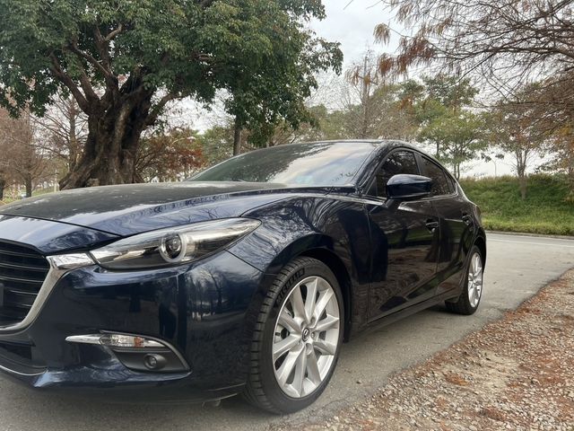 MAZDA馬自達 MAZDA 3  第1張相片