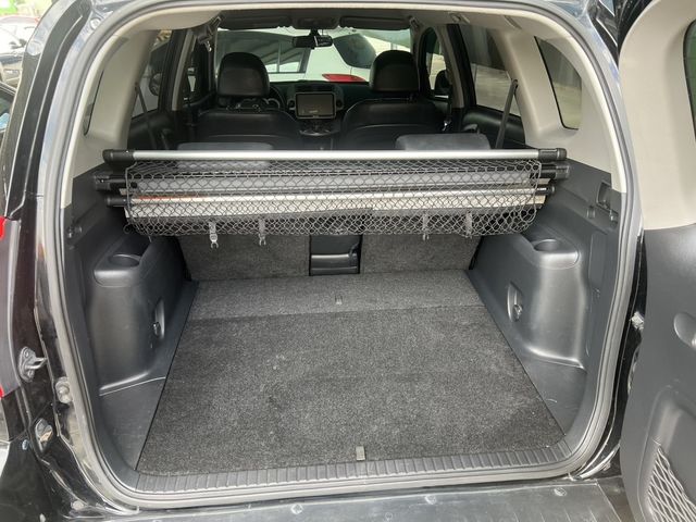 TOYOTA豐田 RAV4  第11張相片