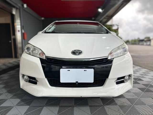 TOYOTA豐田 WISH  第3張相片