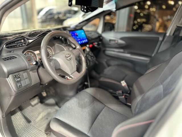 TOYOTA豐田 WISH  第13張相片