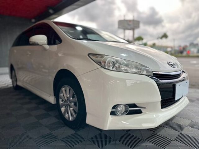 TOYOTA豐田 WISH  第15張相片