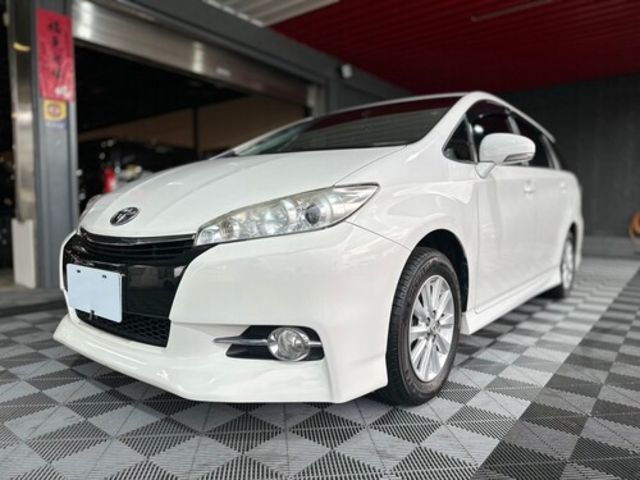 TOYOTA豐田 WISH  第16張相片