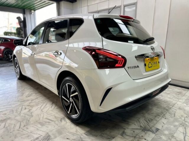 NISSAN日產 TIIDA  第8張相片