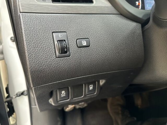 NISSAN日產 TIIDA  第16張相片