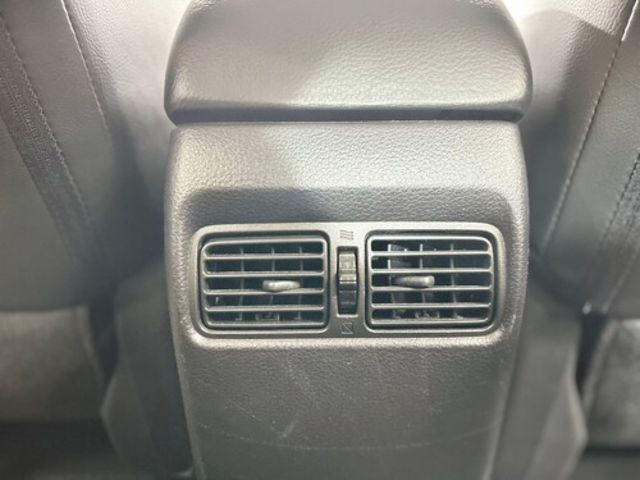 NISSAN日產 TIIDA  第17張相片
