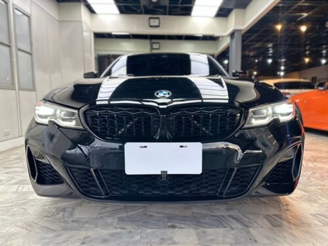 BMW寶馬 330I M SPORT  第3張相片
