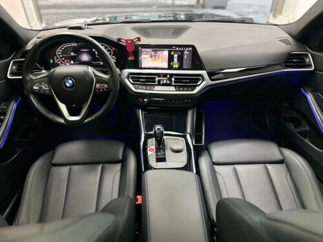 BMW寶馬 330I M SPORT  第5張相片