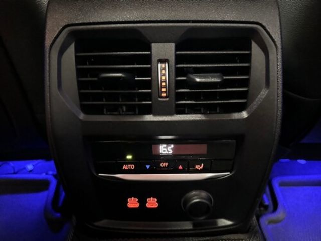 BMW寶馬 330I M SPORT  第16張相片