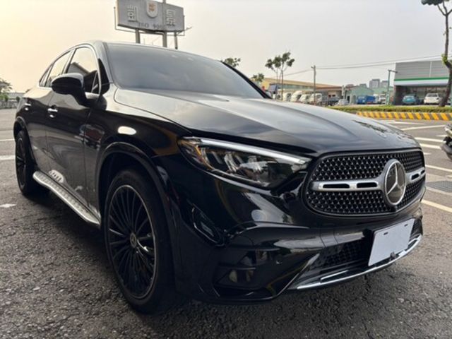 M-BENZ賓士 GLC300  第3張相片