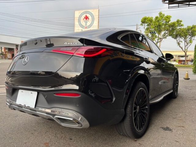 M-BENZ賓士 GLC300  第5張相片